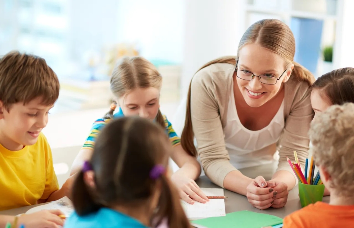 Czy po licencjacie można uczyć w przedszkolu? Sprawdź wymagania!